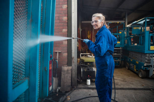 Post-Construction Pressure Washing in Tioga, ND